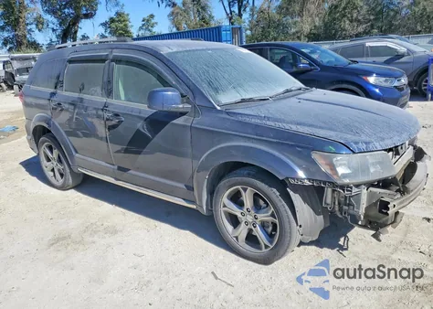 2017 Dodge Journey Crossroad from USA, damaged, VIN 3C4PDCGB5HT636732
